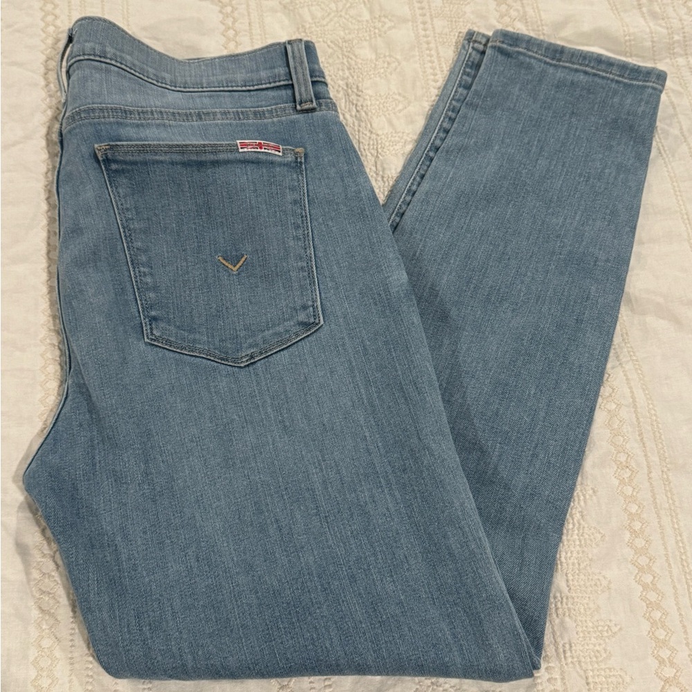 HUDSON Jeans. Size 30.
